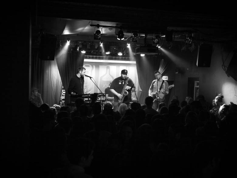 Apollo-Cobra-w-Maxaphone