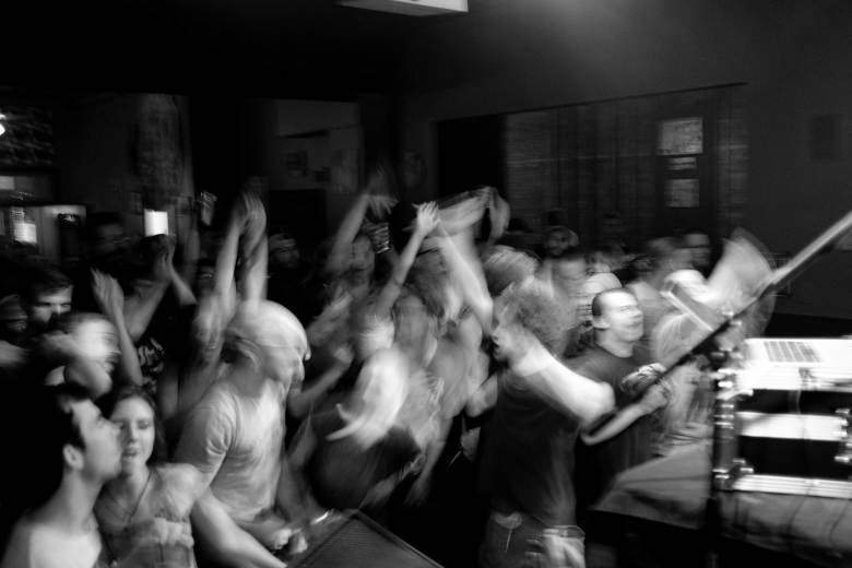 DJ-Abilities-dancers